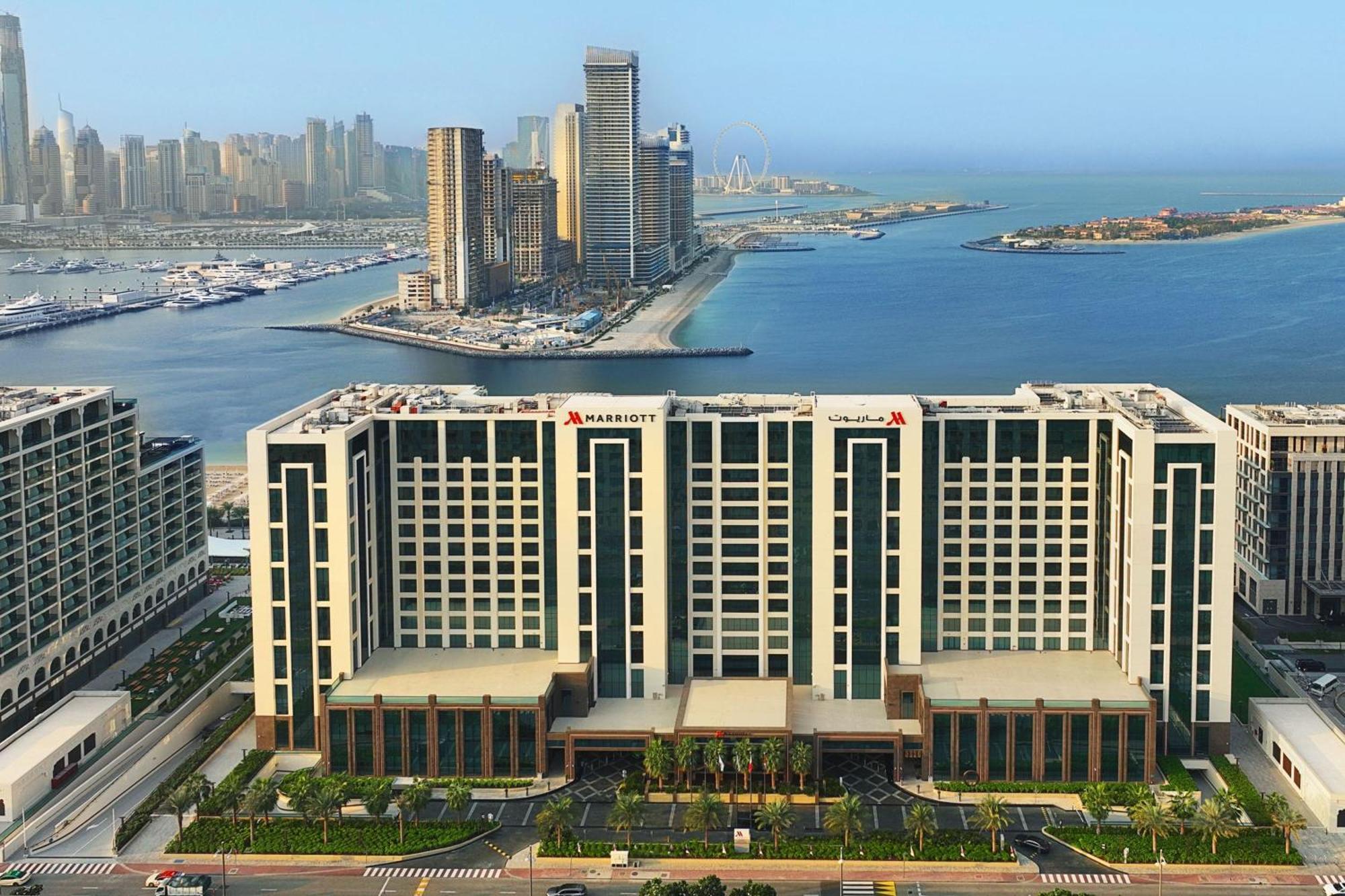 Marriott Resort Palm Jumeirah, ドバイ エクステリア 写真 The hotel in 2016